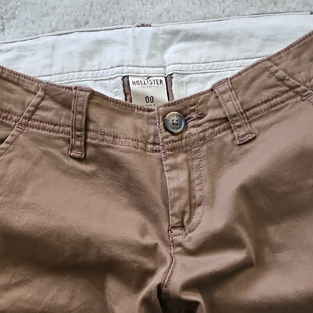 Hollister Tan Casual Trousers